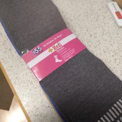 3 Pair Medi Socks Size 10-13