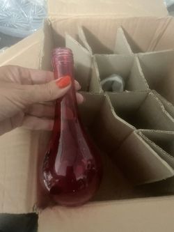 Liquidation Sale Set 4 Bottles
