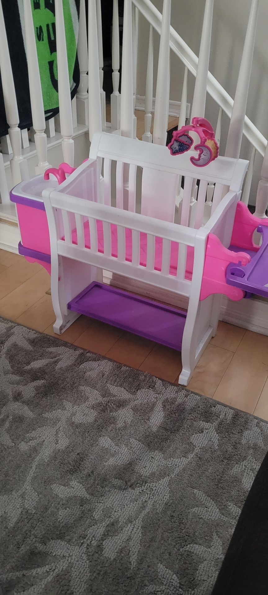 Plastic Baby Toy Baby Crib Toy