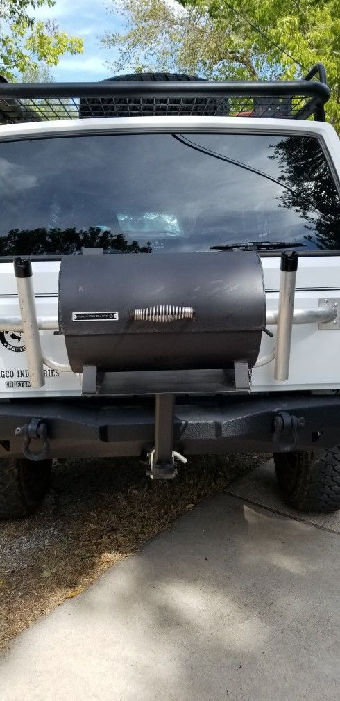 Receiver Hitch BBQ Pit