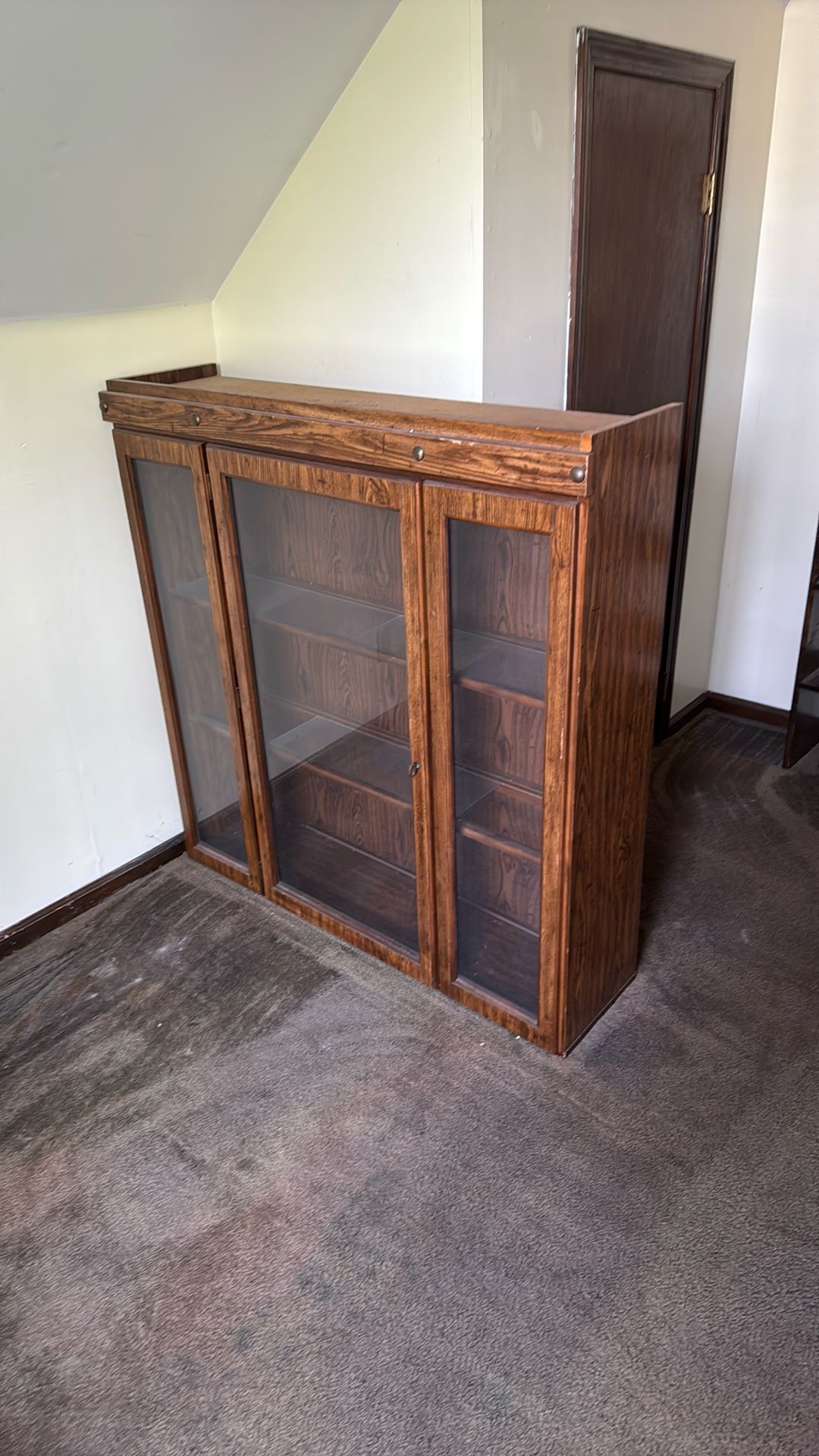 Book Case Topper