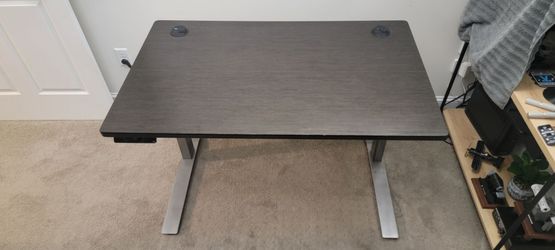 Herman Miller - Jarvis Standing Desk Bundle