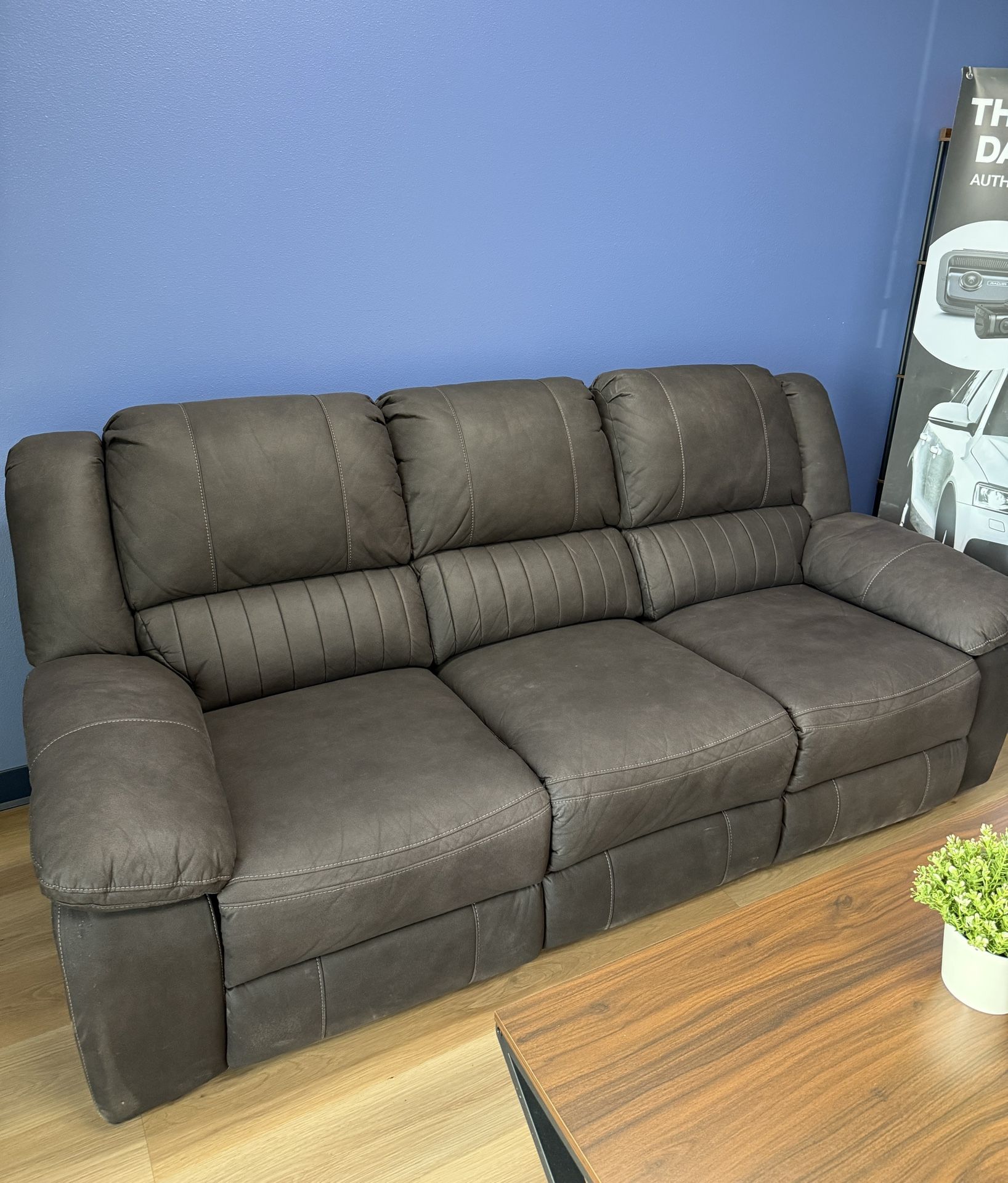 Jailil 87.5'' Upholstered Reclining Sofa