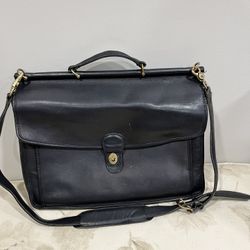 Coach Vintage black Leather Messenger Bag/ Briefcase