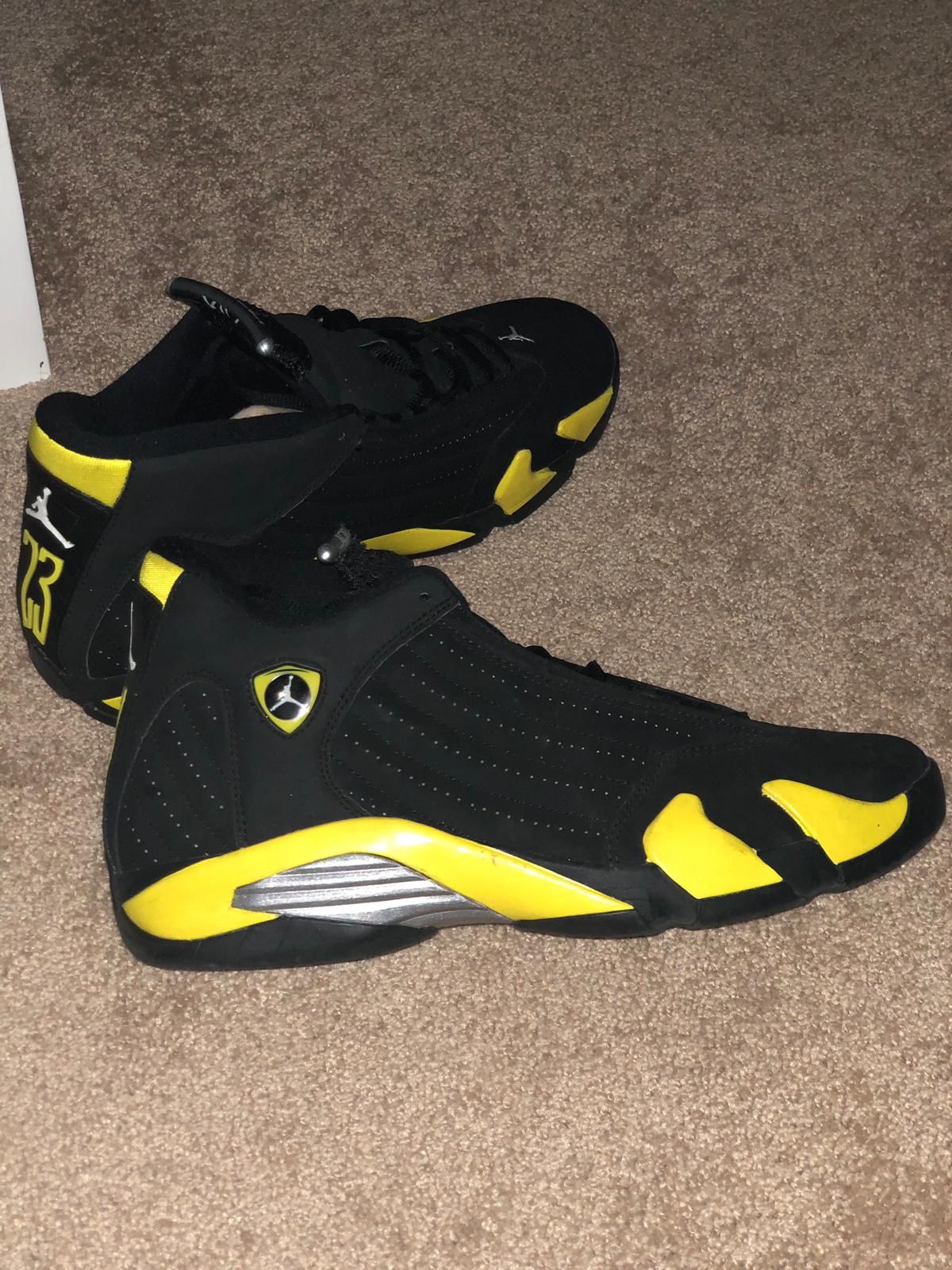 Air Jordan 14 Bumblebee size 12