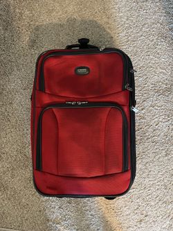 Red U.S. Pathfinder Expandable Soft side 20" Carry-On Luggage