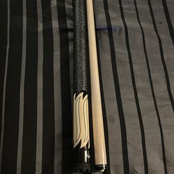 Viper pool stick
