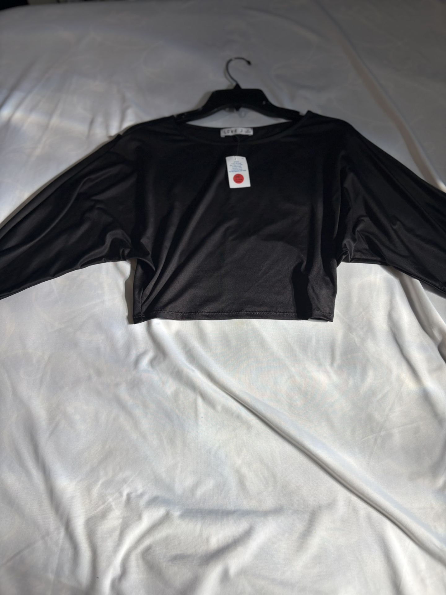 Black Long Sleeve Crop Top