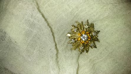 Brooch