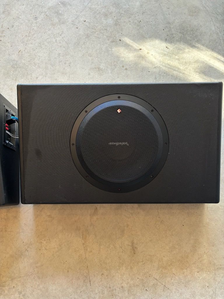 Two Rockford Fosgate P300-12T Punch 12" 300-Watt Amplifed Subwoofer Truck + Amp Kit