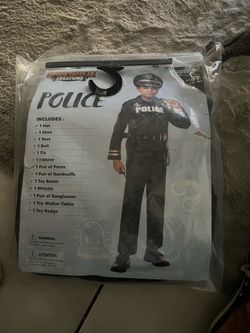 Costume