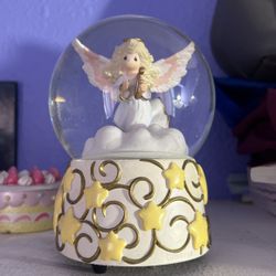 Precious Moments Snow globe 