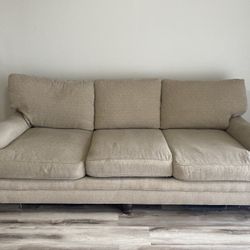 Bernhardt Couch