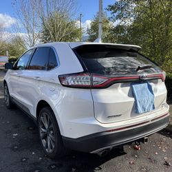 2016 Ford Edge