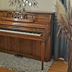Piano - Schafer And Sons 