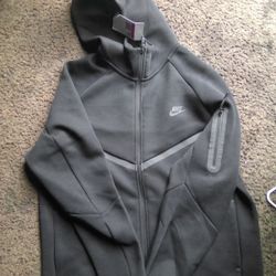 New Mens Clothing Diff Sizes 