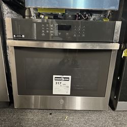 GE® 30" Smart Built-In Self-Clean Single Wall Oven