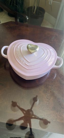 Le Creuset Heart Cocotte – Soft Pink – Like New – Made in France