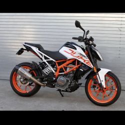 2017 KTM DUKE