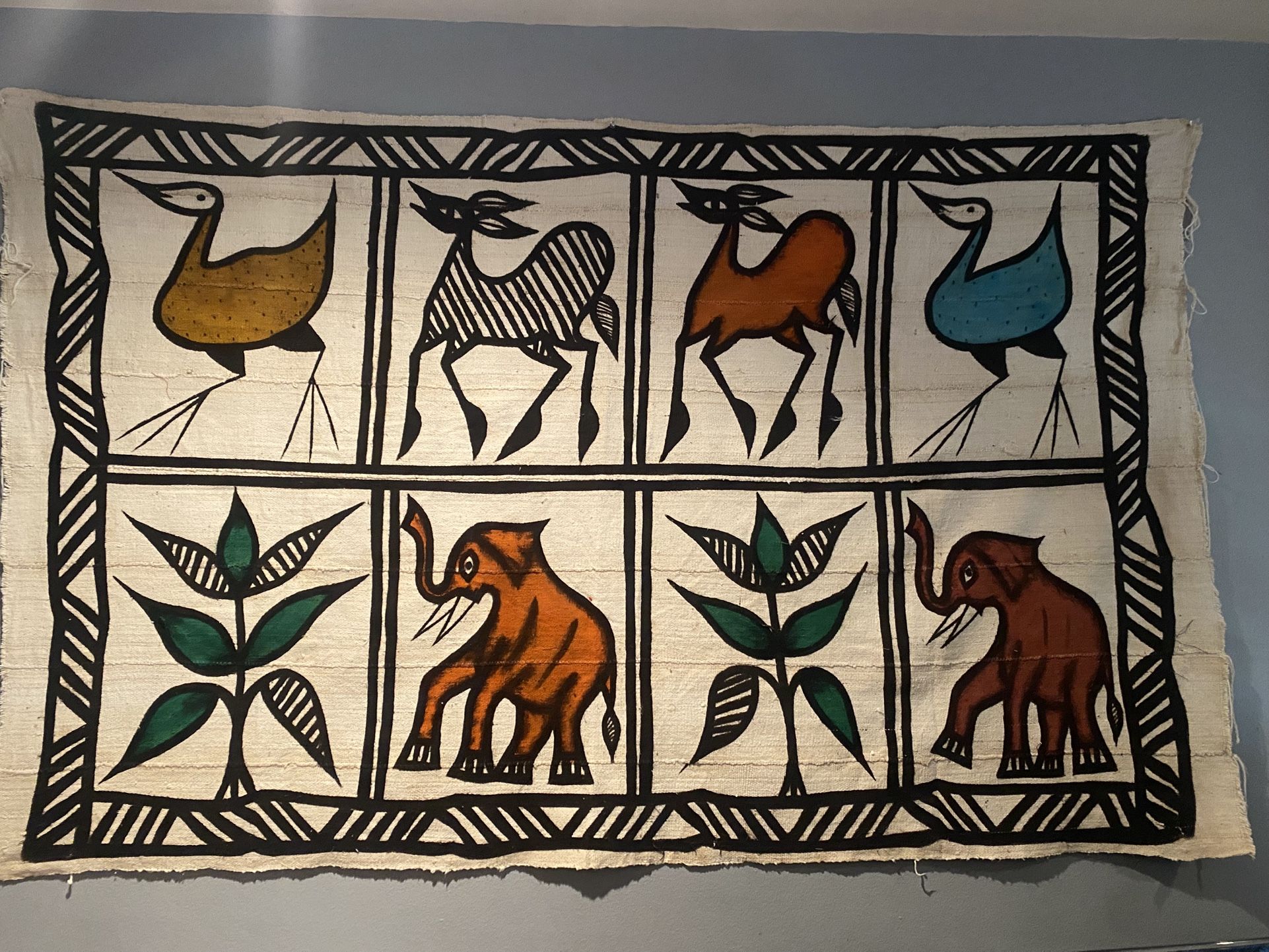 Korhoha Cloth - Hand-Painted African Wall Hanging – Vintage Textile Art
