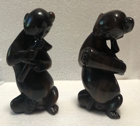 Ricardo Lynn Dark Wood Hand-Carved Wooden Asian Figurine Set