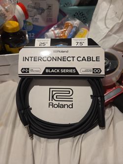 Interconnect cabke