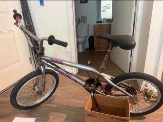 Haro Bikes Backtrail BMX Bike