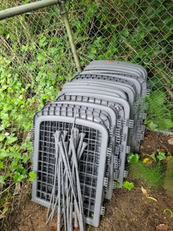 24-Panel Grey Pet Playpen