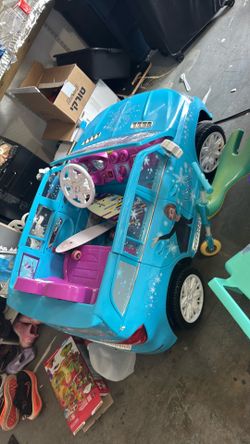 Electronic car for kids