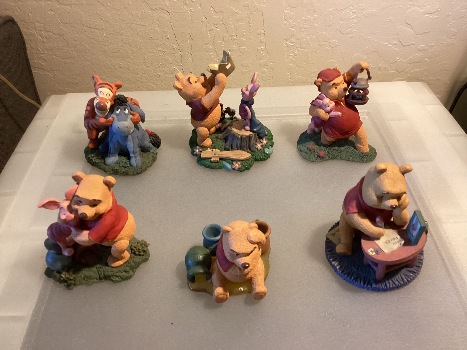 Disney SIMPLY POOH Figurines 6 Pieces Lot