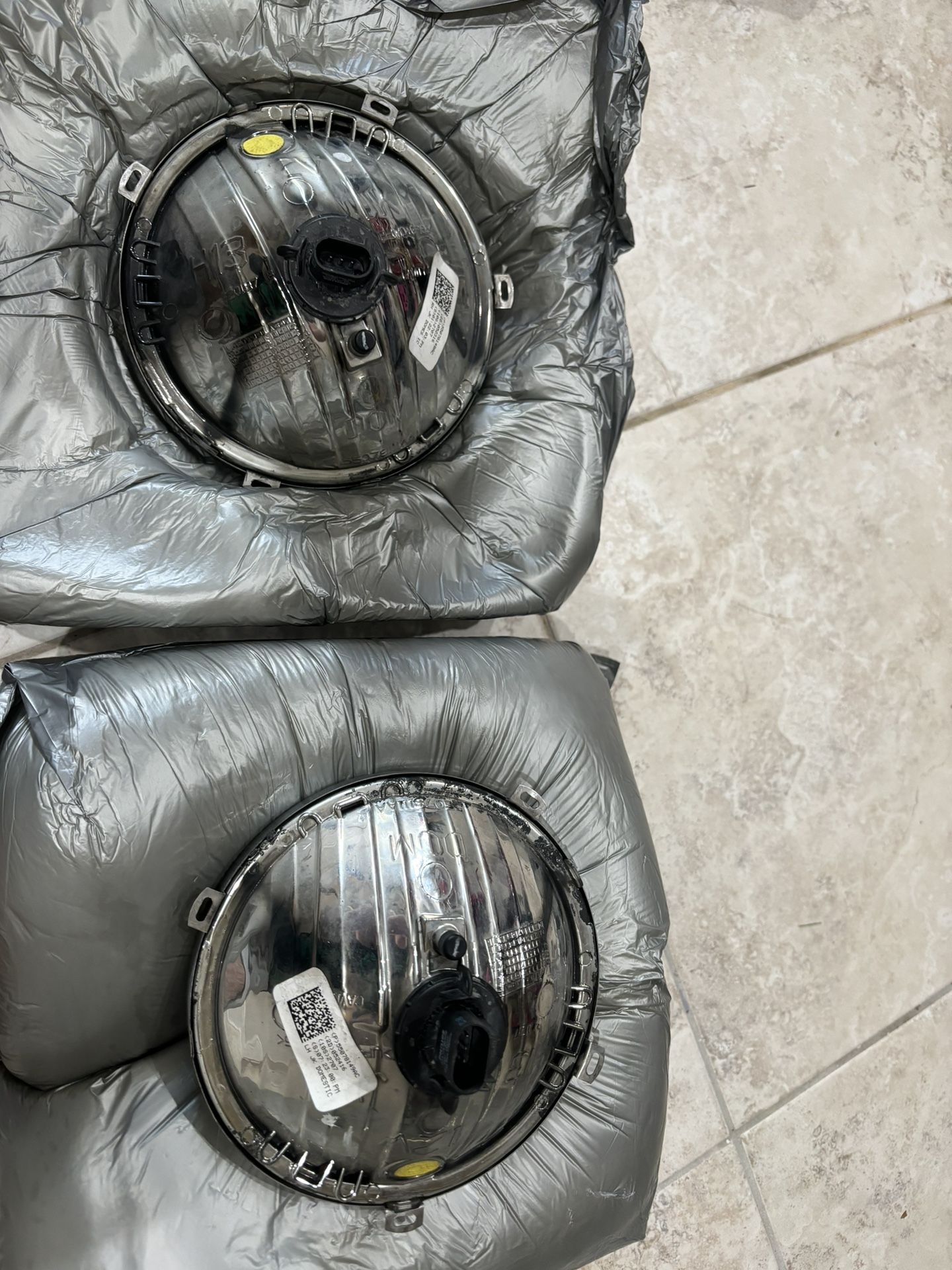 Jeep Wrangler Jk OEM Headlights Pair