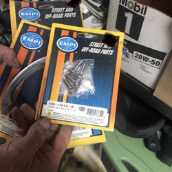 VOLKSWAGEN BUMPER BOLT SET