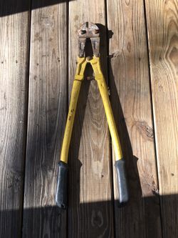 24” bolt cutters