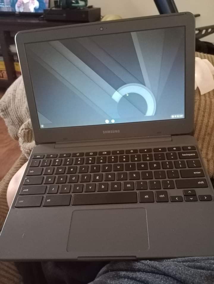 Chromebook