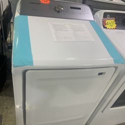 Samsung Dryer For Heavy Duty & Sanitize Option Take It Today!