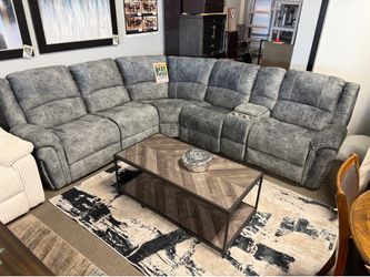 Lovely reclining sectional! ✅📲❤️ Easy financing!