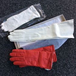 Vintage Never Worn ..Evening Kit Leather Gloves & Red Fur Lined Sizes 7..7 1/2 & Medium//EACH Pair