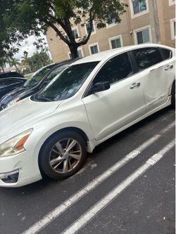 Nissan Altima
