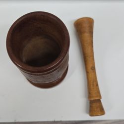 Wooden Mortar and Pestle Set