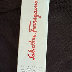 NEW & SEALED " SALVATORE FERRAGAMO WOMAN'S PARFUM SPRAY 30$