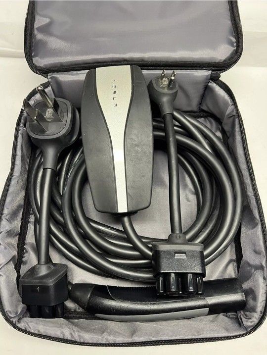 Genuine TESLA Mobile Charger With Three Adapters, Full Set