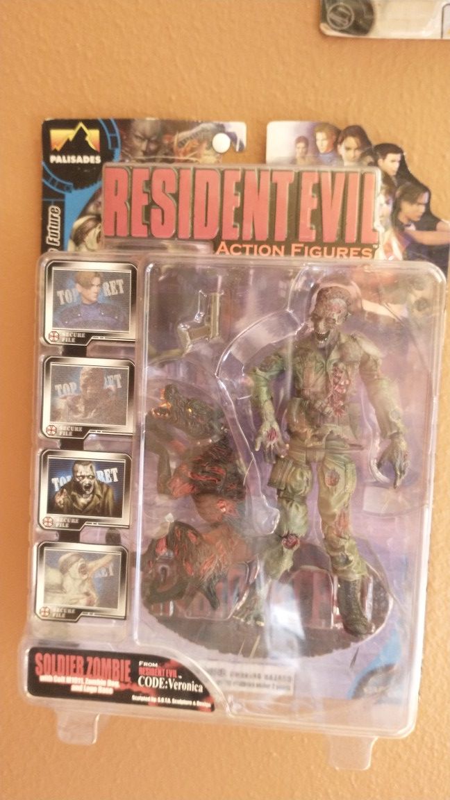 Resident Evil action figure (soldier zombie)