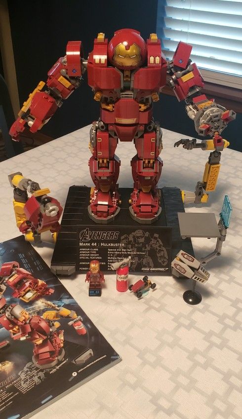 Lego Ironman/Hulkbuster Bundle