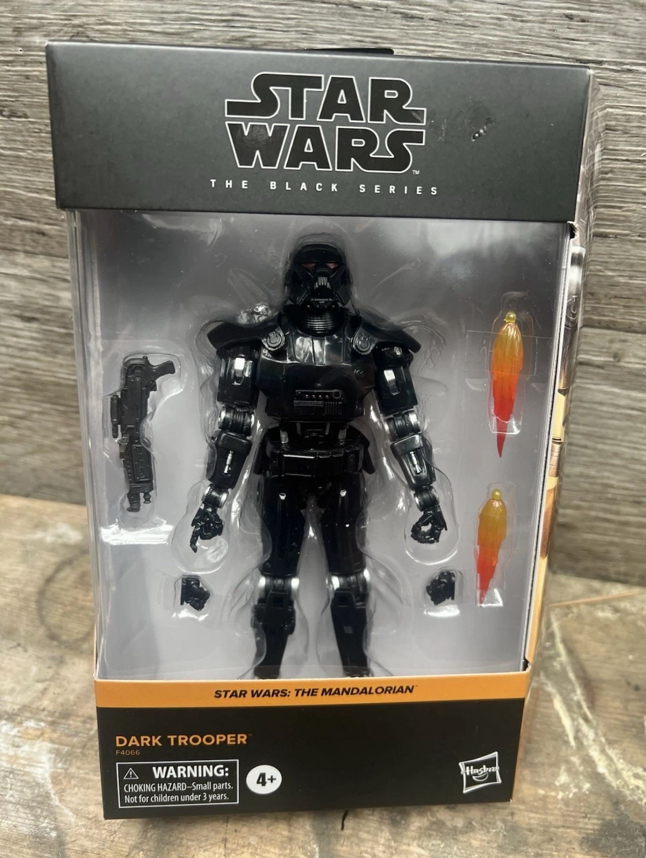 Hasbro Star Wars The Black Series The Mandalorian - Dark Trooper Action Figure