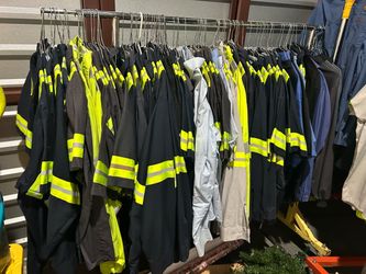 100 hi-visibility reflective shirts