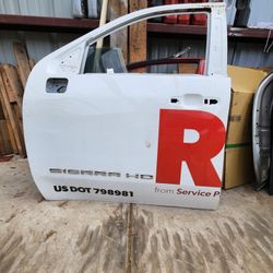 2020-2024 GMC Sierra HD Driver Side Front Door - OEM White