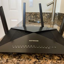 Netgear Nighthawk X10 AD7200