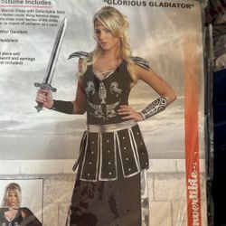 Halloween costume woman, glorious, gladiator size small