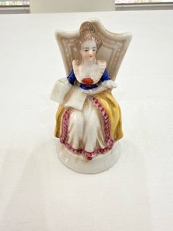 Vintage Occupied Japan Porcelain Lady Figurine Chair – Excellent Condition