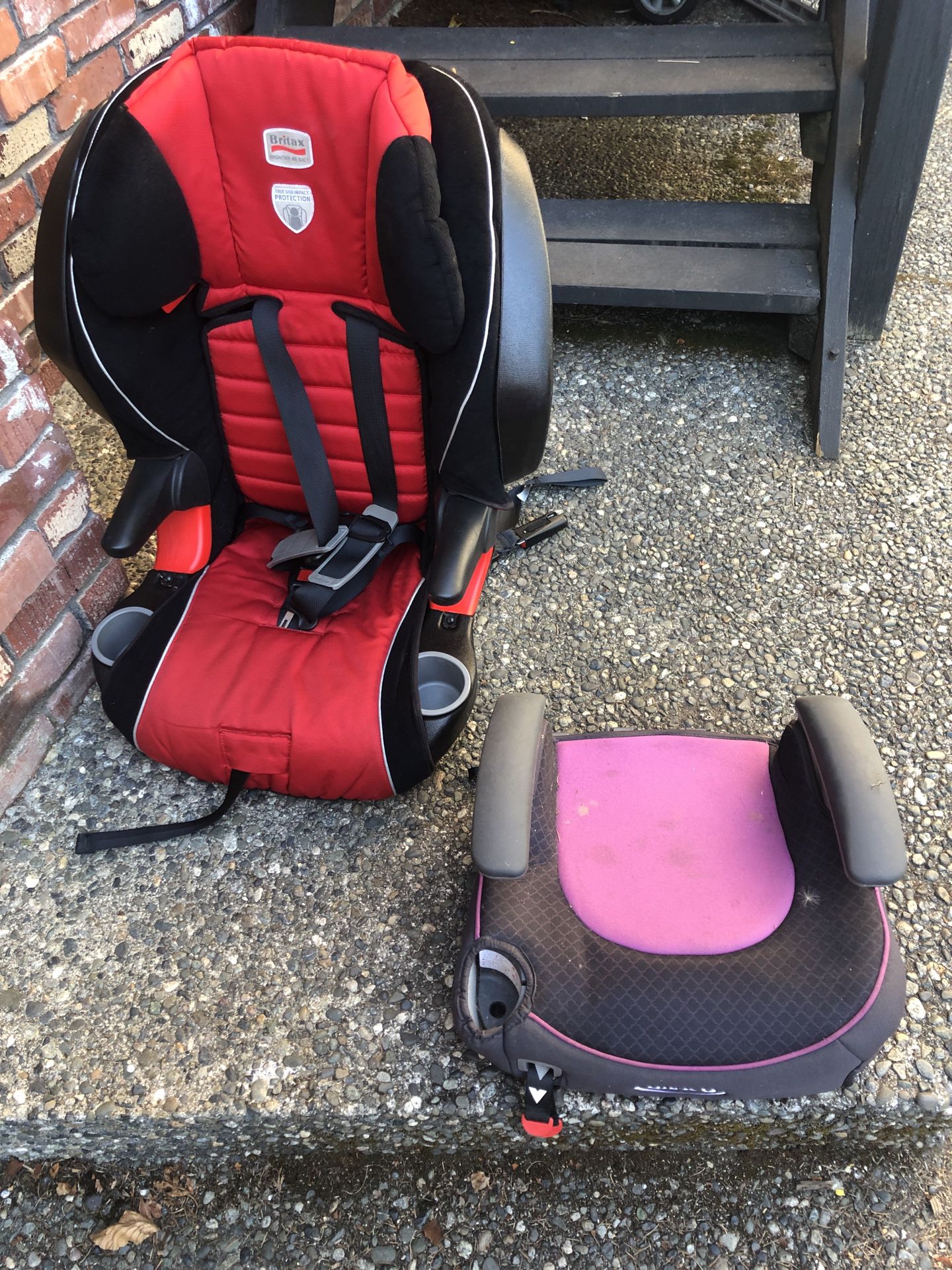 Red car seat and one booster- FREE